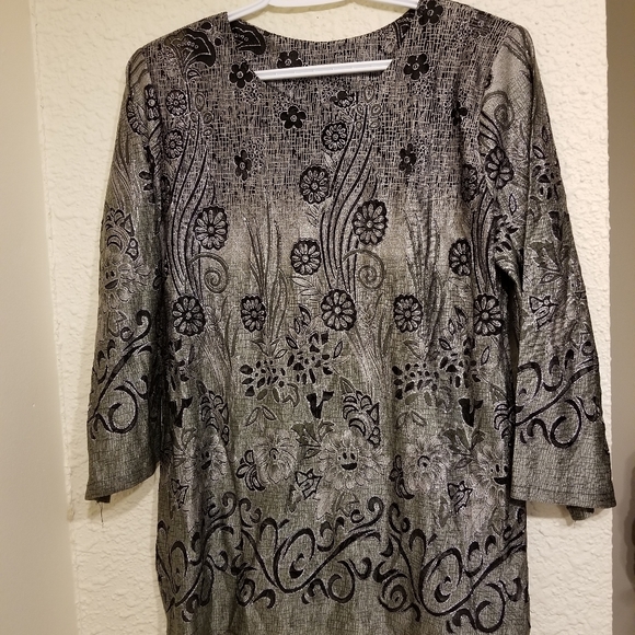 Vintage Glittery Blouse - Picture 2 of 4
